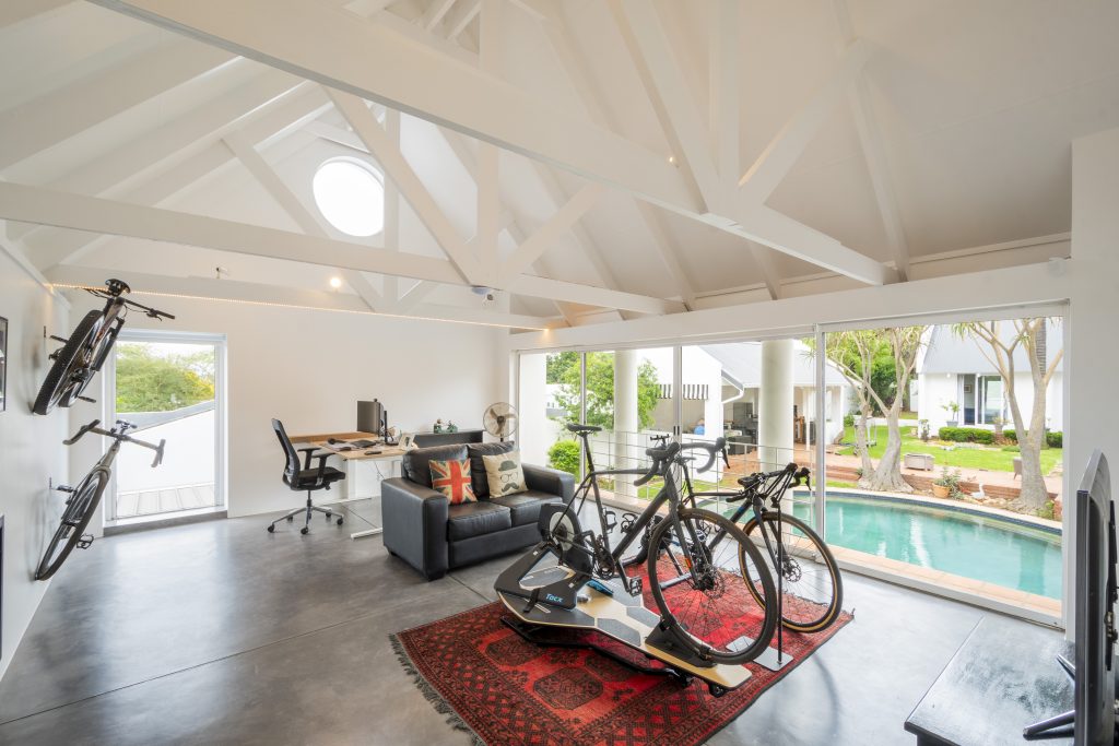 Angus9 Bright open living area with polished concrete floor, Benmore Gardens