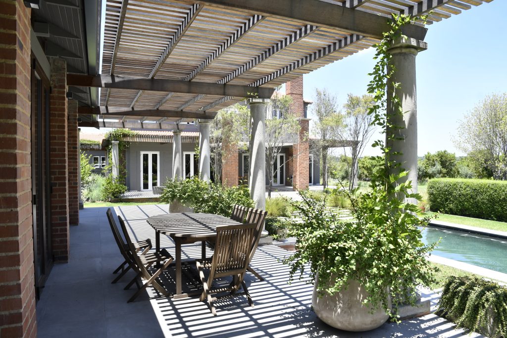 saddlebrook10 Timber-slat pergola, patio, Saddlebrook Estate